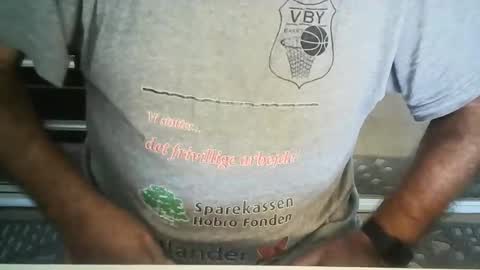 Snapshot of ahmole chatting on 09-29-25, 08:19 Ole online show from 09-29-25, 08:19