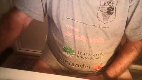 Snapshot of ahmole chatting on 10-11-25, 07:34 Ole online show from 10-11-25, 07:34