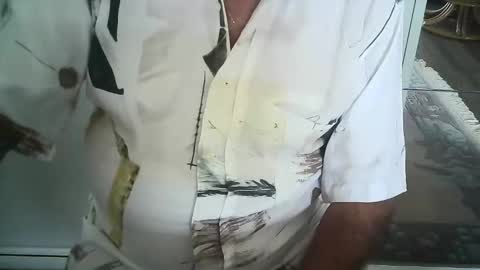 Snapshot of ahmole chatting on 10-18-25, 03:02 Ole online show from 10-18-25, 03:02