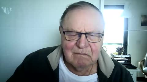 Snapshot of ahmole chatting on 02-08-26, 12:41 Ole online show from 02-08-26, 12:41