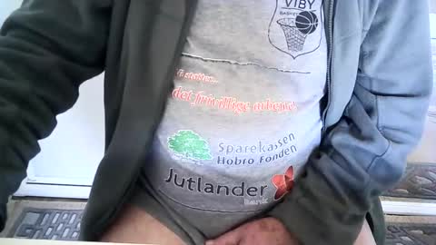 Snapshot of ahmole chatting on 02-19-26, 03:52 Ole online show from 02-19-26, 03:52