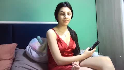 Selena online show from 12-29-24, 08:44