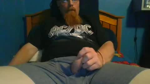 Snapshot of ahrnycumtoy chatting on 07-01-26, 06:04 hrnycummer online show from 07-01-26, 06:04