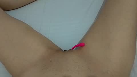 Snapshot of ahsexi chatting on 12-16-24, 06:05 Taylor online show from 12-16-24, 06:05