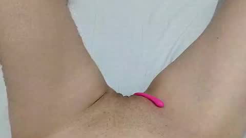 Snapshot of ahsexi chatting on 12-21-24, 02:30 Taylor online show from 12-21-24, 02:30