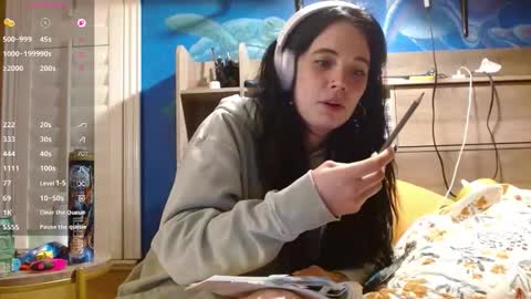 Kat online show from 04-20-26, 12:13