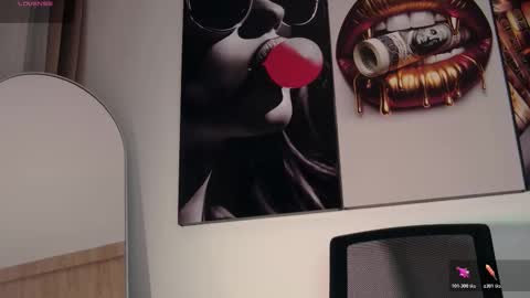 Aida  online show from 12-19-25, 10:44