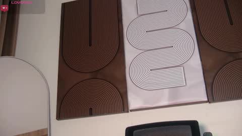 Aida  online show from 02-27-26, 11:43