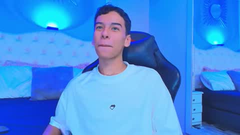 aiden_royce online show from 09-28-25, 06:30