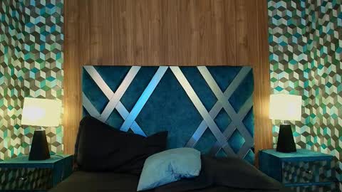 aiden_royce online show from 10-15-25, 05:51