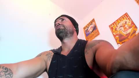 Aiden Brites online show from 10-27-25, 01:09