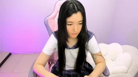 Ailee Hyuga online show from 04-29-26, 03:27