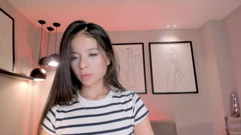  AILEEN VEGA  online show from 12-11-24, 11:10