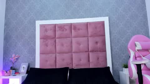 Ailen online show from 11-22-25, 12:15