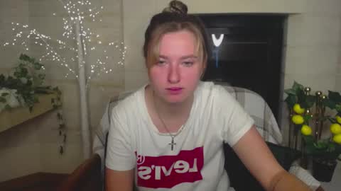 Alisa online show from 11-12-25, 12:16