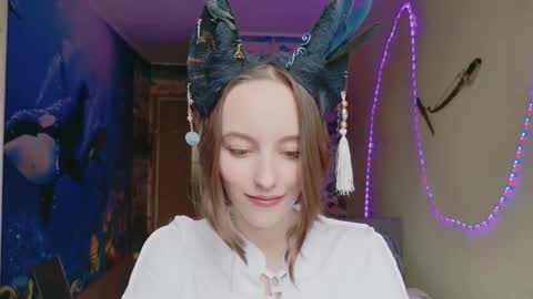 Diva Aira of the Ethereal Fairies online show from 09-25-25, 08:18