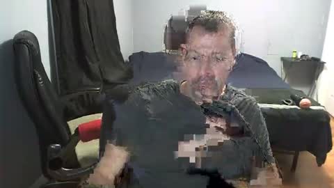 Snapshot of airbornelunsford39 chatting on 01-18-26, 12:14 Daddy online show from 01-18-26, 12:14