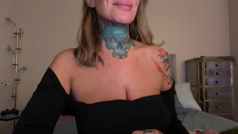 Airgead online show from 03-08-26, 02:04