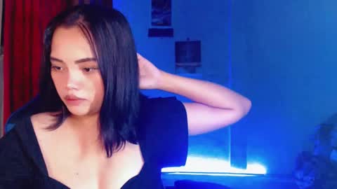 Snapshot of airis_windxx chatting on 03-11-25, 12:39 Airis online show from 03-11-25, 12:39