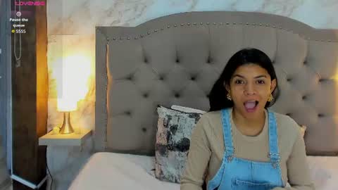 Snapshot of aisha__cambell chatting on 07-06-26, 11:29 aisha__cambell online show from 07-06-26, 11:29