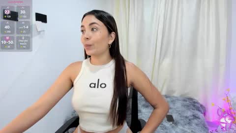 Aisha online show from 11-05-25, 11:16