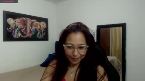 Snapshot of aisha_french chatting on 01-10-26, 03:25 aisha_french online show from 01-10-26, 03:25