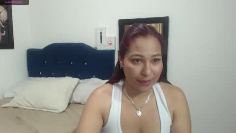 Snapshot of aisha_french chatting on 06-03-26, 03:28 aisha_french online show from 06-03-26, 03:28