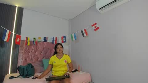 AISHA  MOORE online show from 06-23-26, 07:34