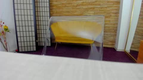 Aisha online show from 11-02-25, 05:10