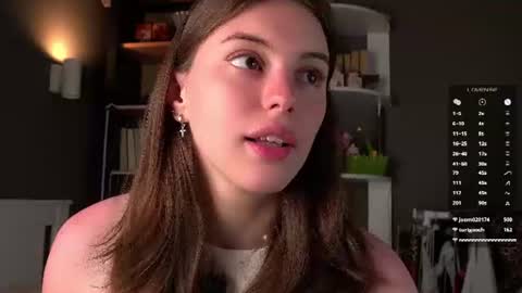 Snapshot of aislyfarran chatting on 06-11-26, 02:53 Aliza online show from 06-11-26, 02:53