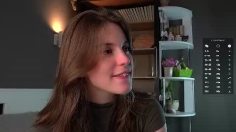 Snapshot of aislyfarran chatting on 06-21-26, 01:19 Aliza online show from 06-21-26, 01:19