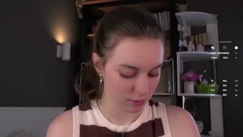Snapshot of aislyfarran chatting on 07-05-26, 03:13 Aliza online show from 07-05-26, 03:13