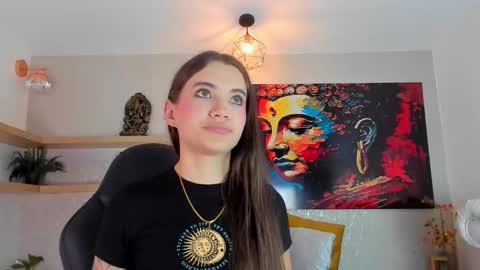 little aitana  online show from 02-20-26, 04:09