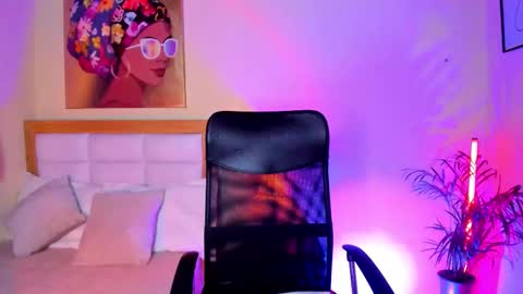 Aitana Brown online show from 02-13-26, 09:33