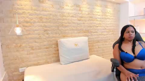 Snapshot of aitana_cole chatting on 02-28-26, 08:04 AITANA online show from 02-28-26, 08:04