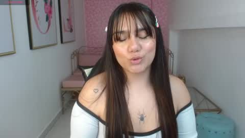 Aitana online show from 05-11-26, 08:28