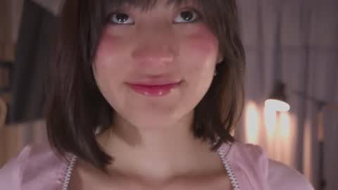 Snapshot of aitana_jhons chatting on 06-24-26, 10:03 Aitana Jhons online show from 06-24-26, 10:03