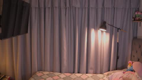 Snapshot of aitana_jhons chatting on 07-09-26, 10:08 Aitana Jhons online show from 07-09-26, 10:08