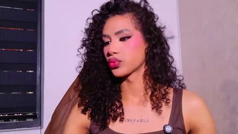 Snapshot of aivadumont chatting on 02-07-26, 06:55 Queen Dumont online show from 02-07-26, 06:55