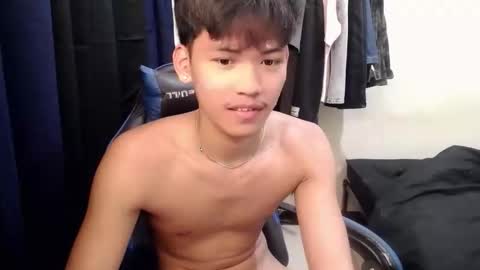 aj_daksxx online show from 04-10-26, 12:16