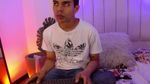 Snapshot of aji_golds chatting on 05-19-26, 06:36 aji_golds online show from 05-19-26, 06:36