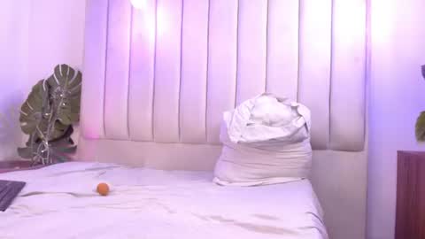 Snapshot of aji_golds chatting on 06-22-26, 05:43 aji_golds online show from 06-22-26, 05:43