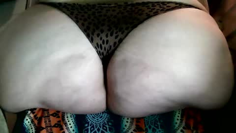 ajlwes online show from 12-31-24, 10:37