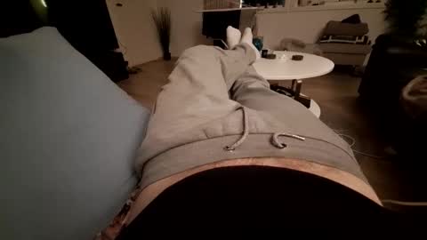 ak_2 online show from 02-08-26, 05:11