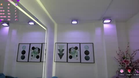 Azaka  online show from 04-21-26, 12:33