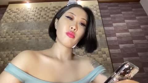 Snapshot of akemi_jp chatting on 01-03-25, 06:35 Akemi online show from 01-03-25, 06:35