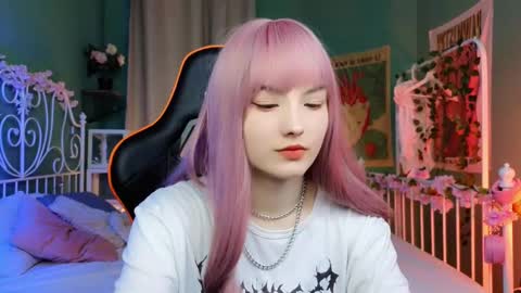 Akemi online show from 03-04-25, 03:15