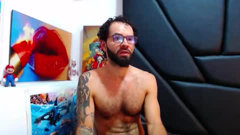 Snapshot of akiles_r chatting on 04-29-26, 12:16 akiles online show from 04-29-26, 12:16