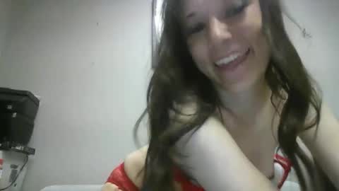 akizzy021 online show from 05-18-26, 08:47
