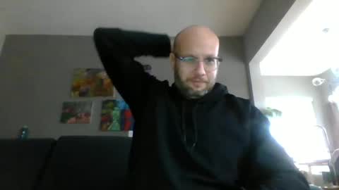 akpchi1984 online show from 12-20-24, 05:40